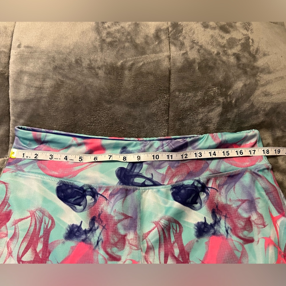 EUC, Just Be… Pedal Pusher Workout/Yoga Leggings, 1X: B4 - Picture 2 of 8